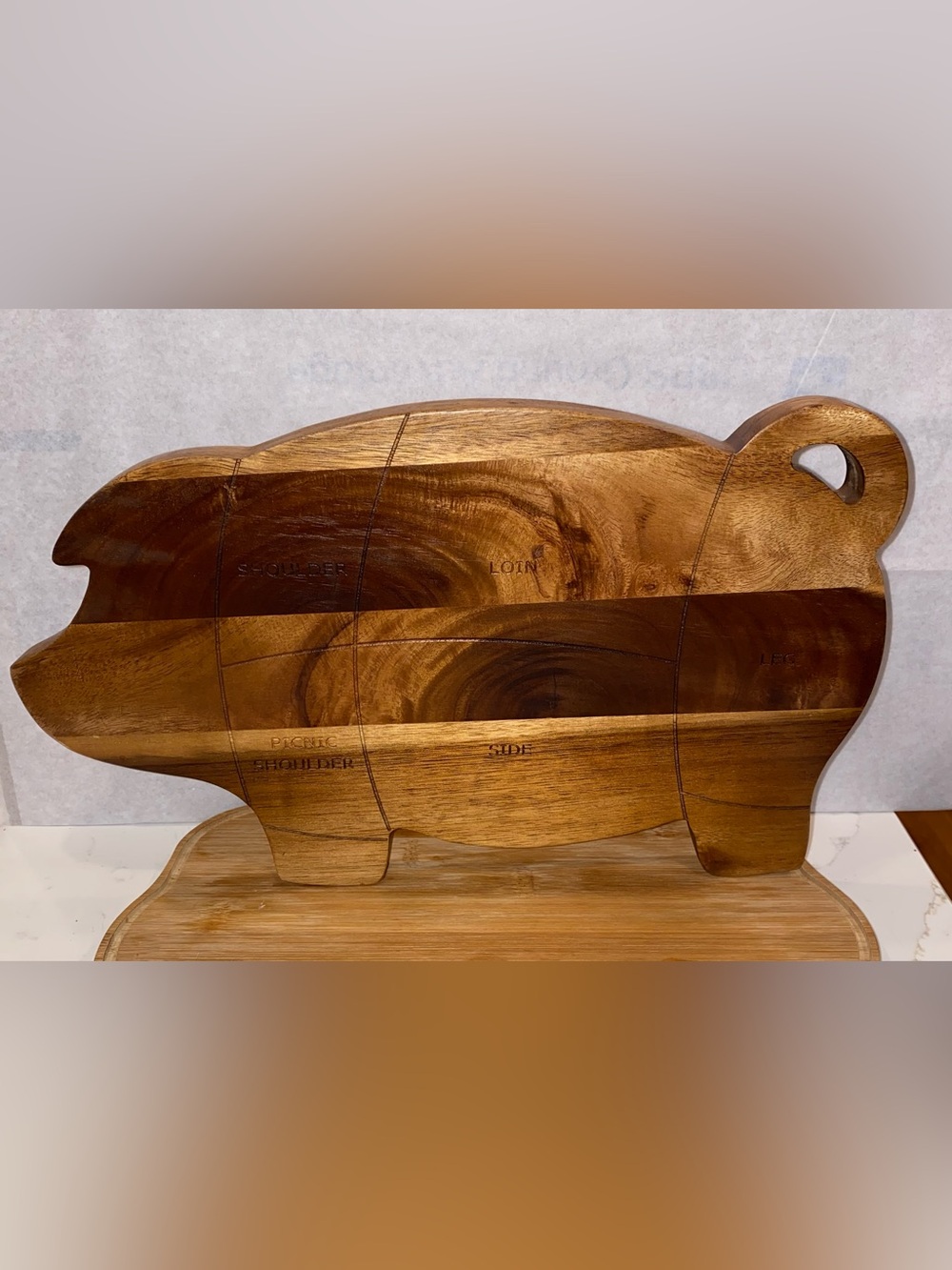 Paula Deen pantryware wooden pig cutting board/serving board 8.5”x14”